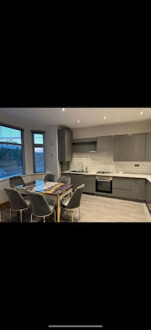 Luxury 4 Bedroom Apartment