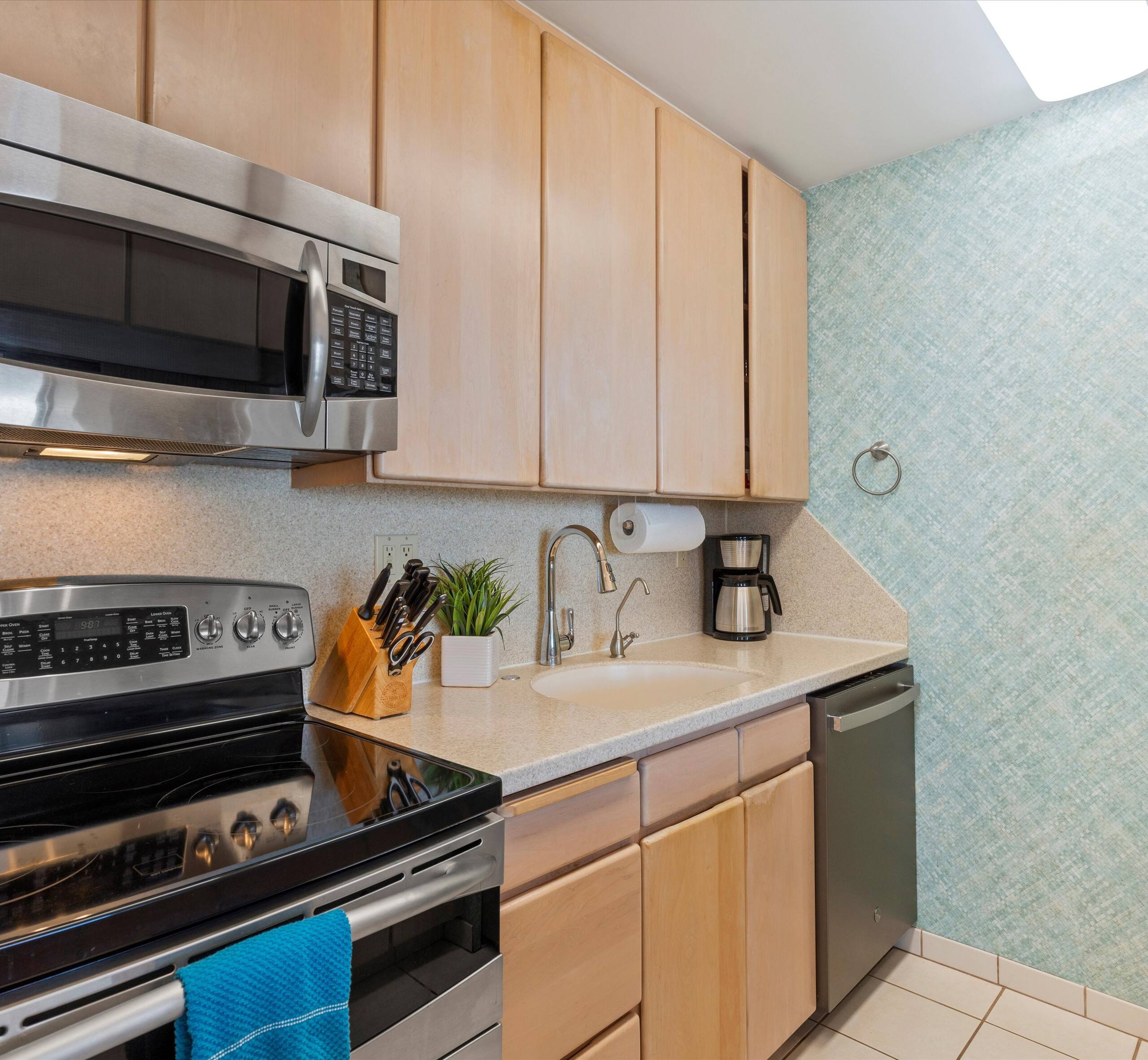 Condo in Kihei · ★4.5 · 2 bedrooms · 3 beds · 2 baths - Image 28