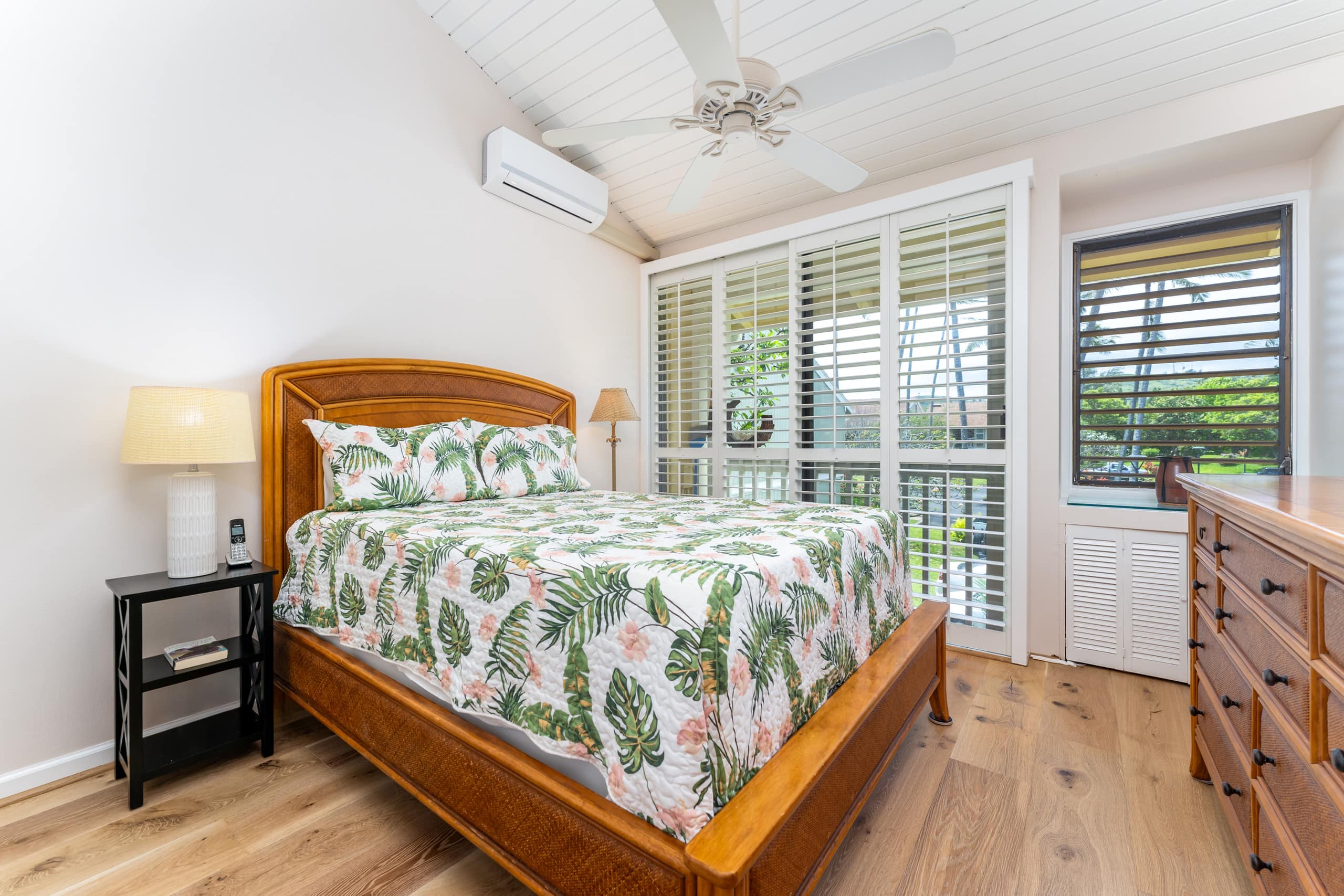 Condo in Kahuku · ★4.82 · 1 bedroom · 1 bed · 2 private baths - Image 10