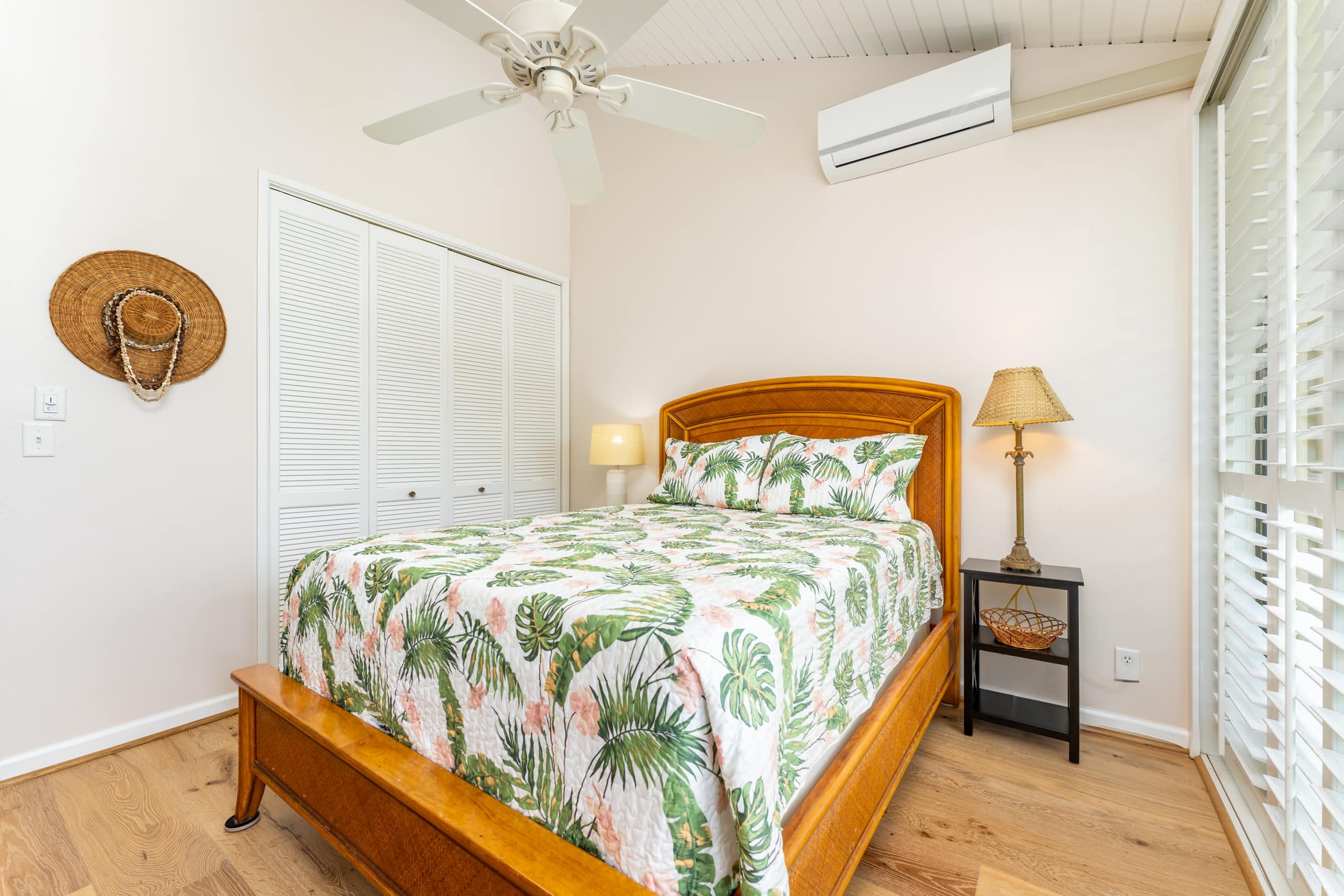 Condo in Kahuku · ★4.82 · 1 bedroom · 1 bed · 2 private baths - Image 9