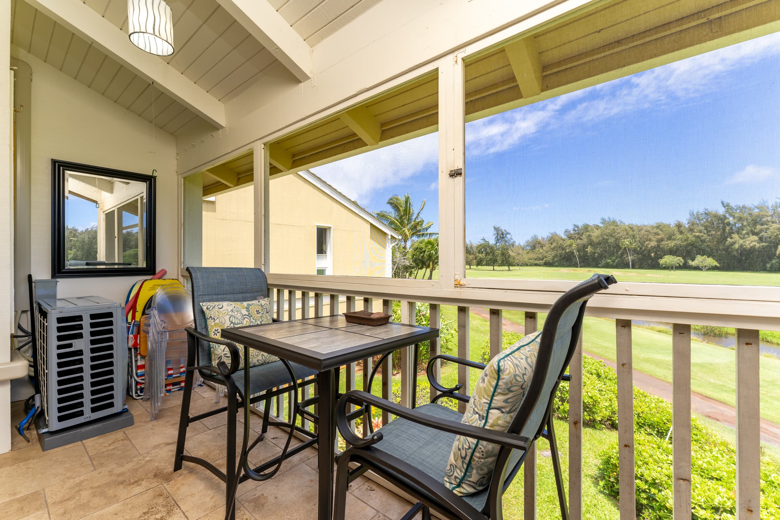 Condo in Kahuku · ★4.82 · 1 bedroom · 1 bed · 2 private baths - Image 20