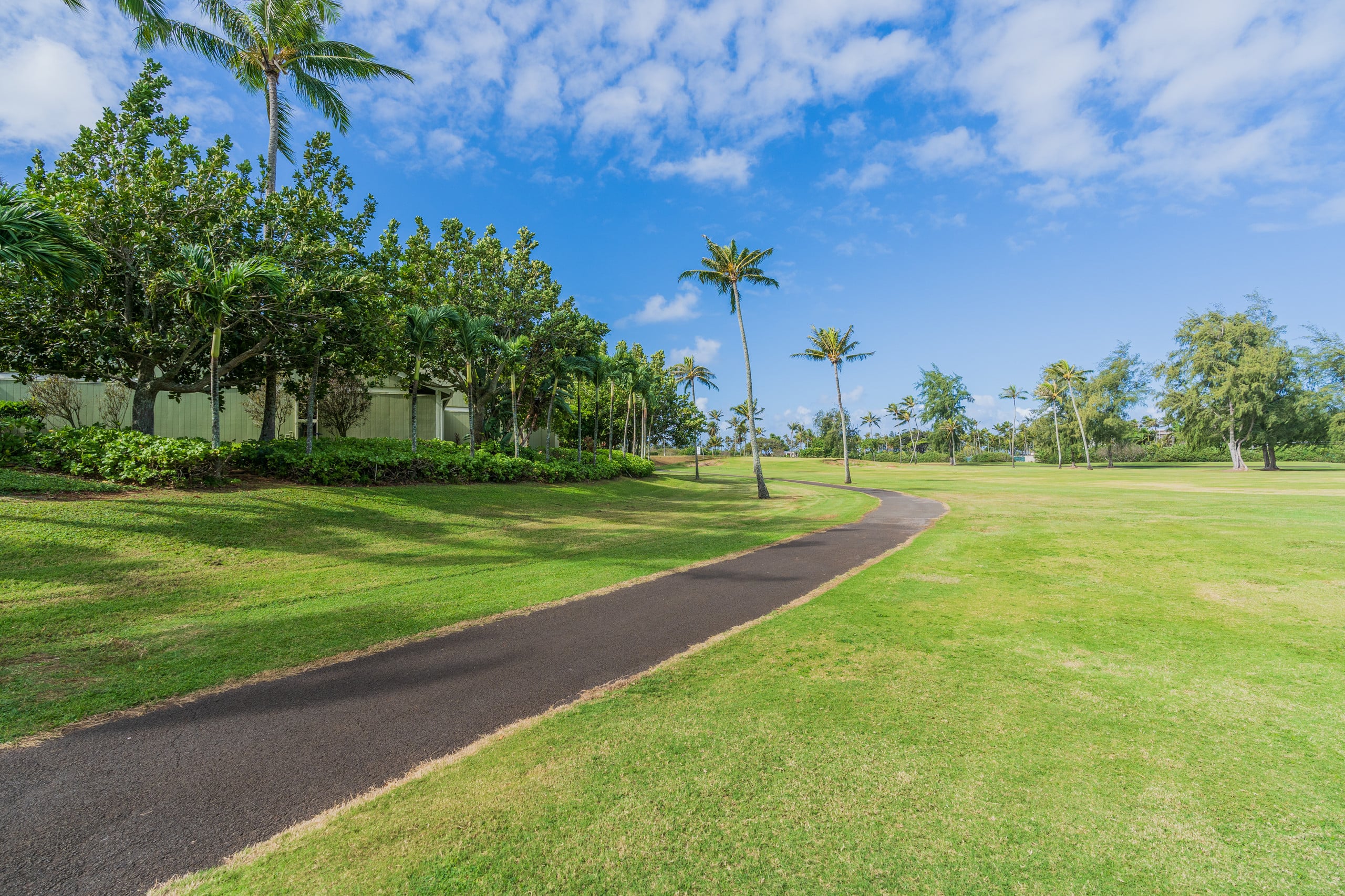 Condo in Kahuku · ★4.81 · 1 bedroom · 1 bed · 2 private baths - Image 34