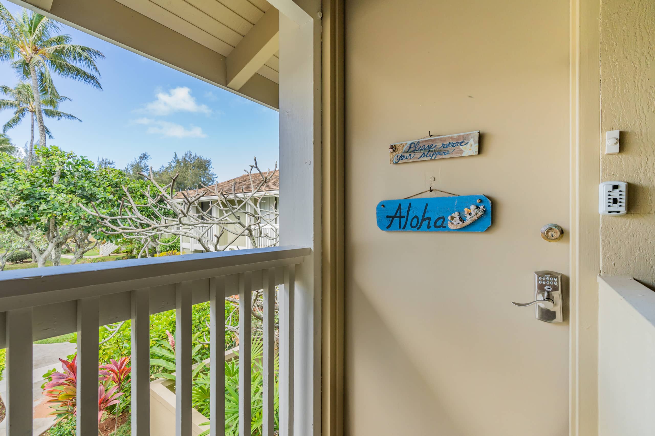 Condo in Kahuku · ★4.81 · 1 bedroom · 1 bed · 2 private baths - Image 24