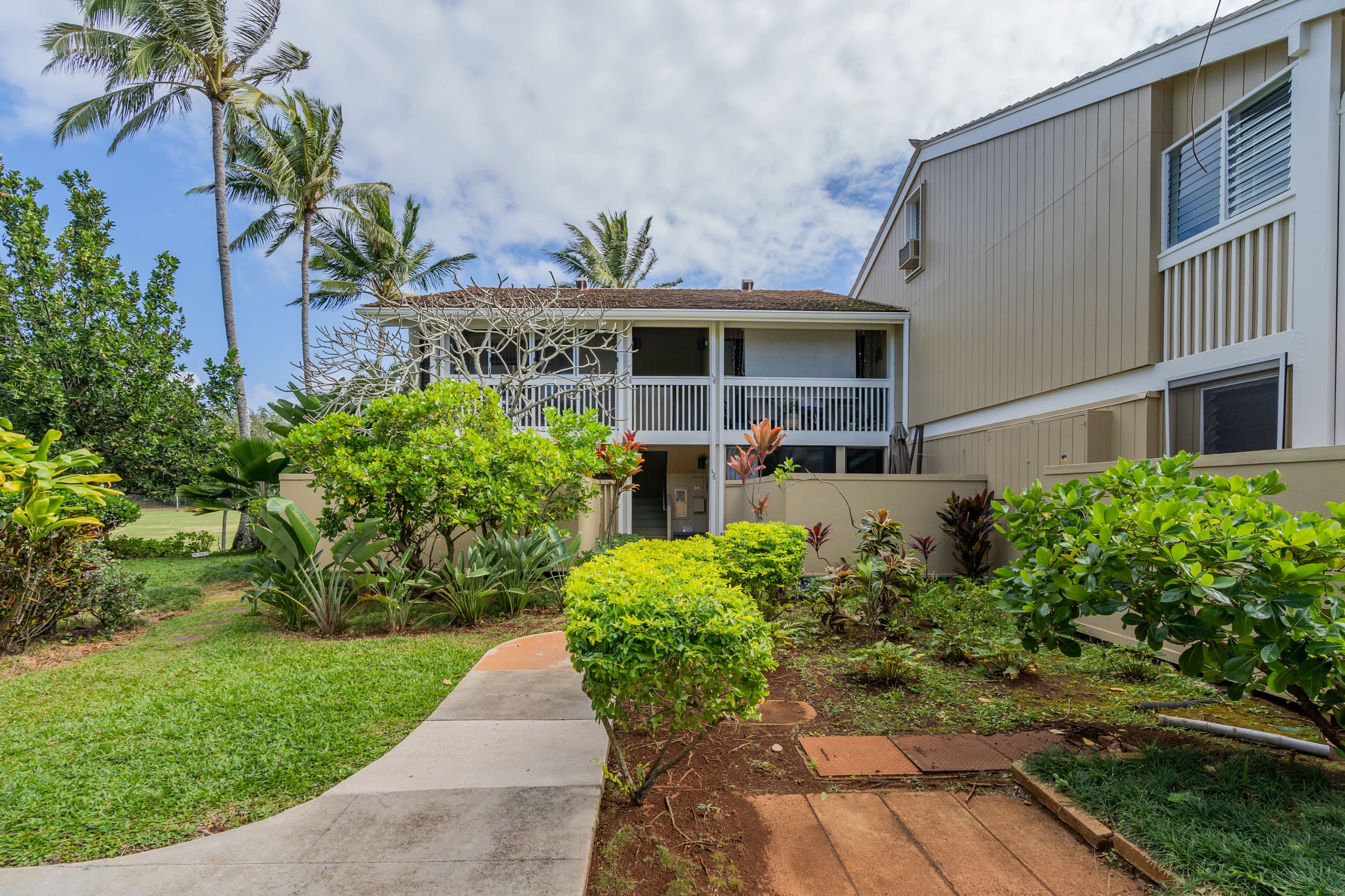 Condo in Kahuku · ★4.81 · 1 bedroom · 1 bed · 2 private baths - Image 27