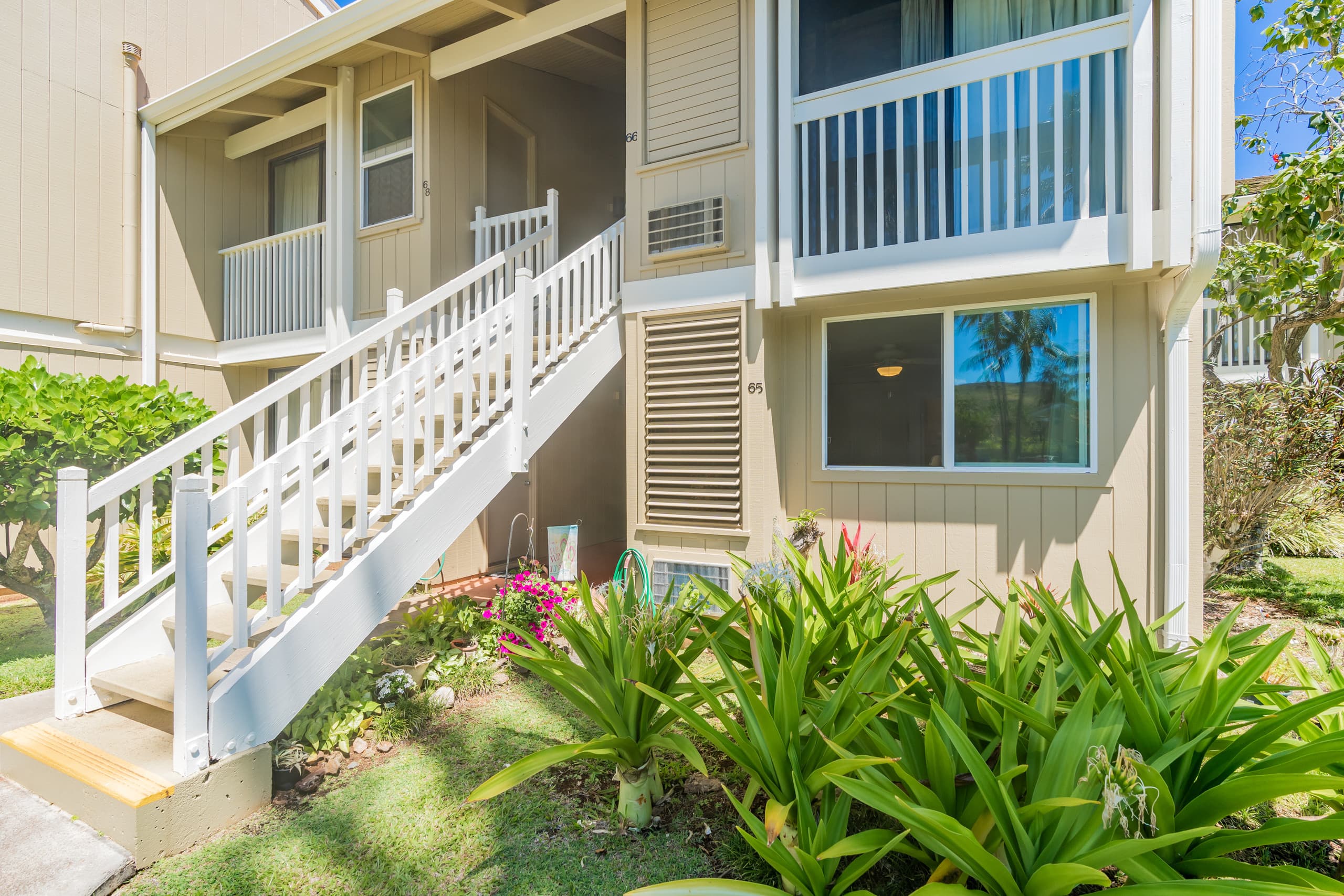 Condo in Kahuku · ★4.83 · 1 bedroom · 1 bed · 2 private baths - Image 23
