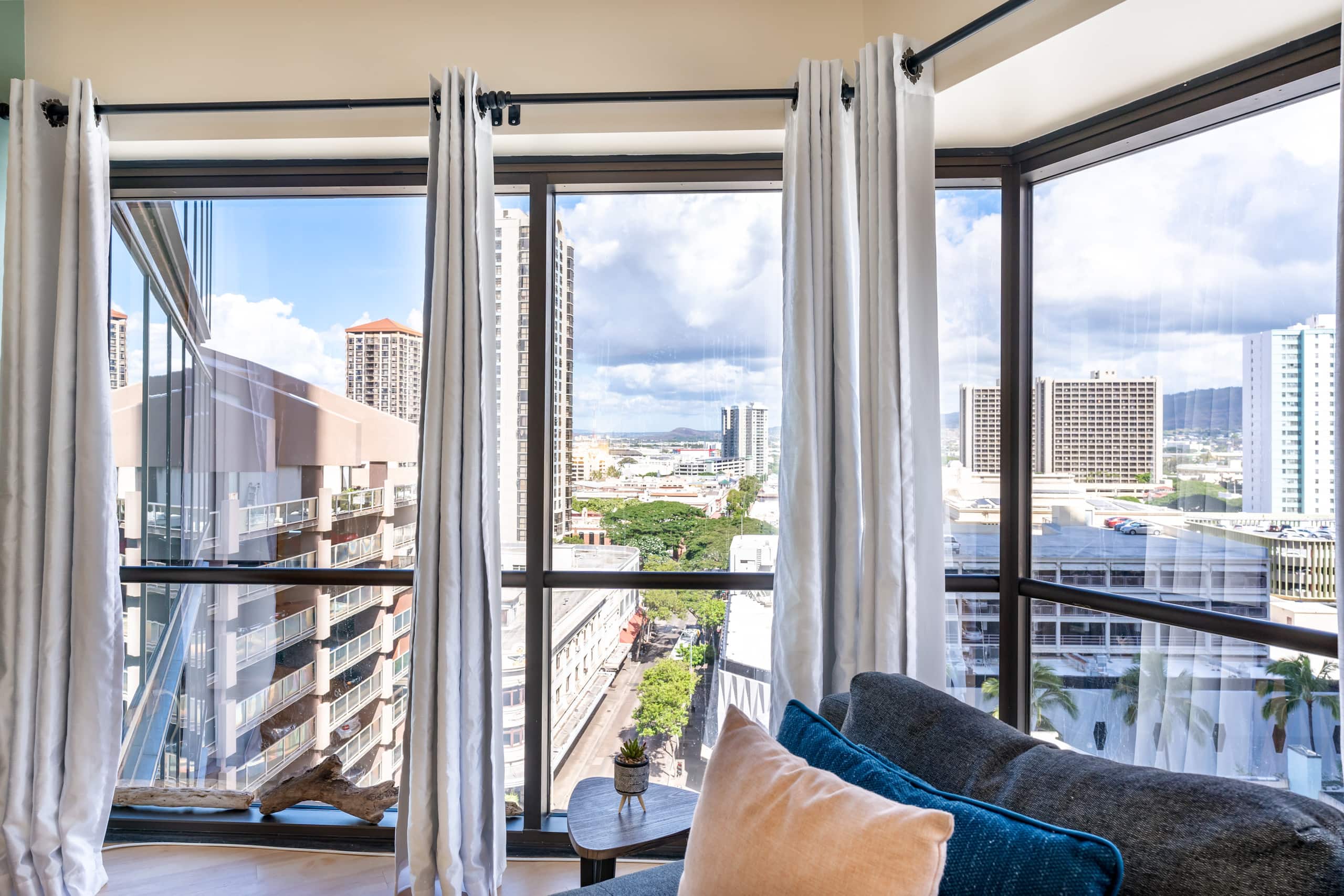 Condo in Honolulu · ★4.71 · 1 bedroom · 1 bed · 1 private bath - Image 9