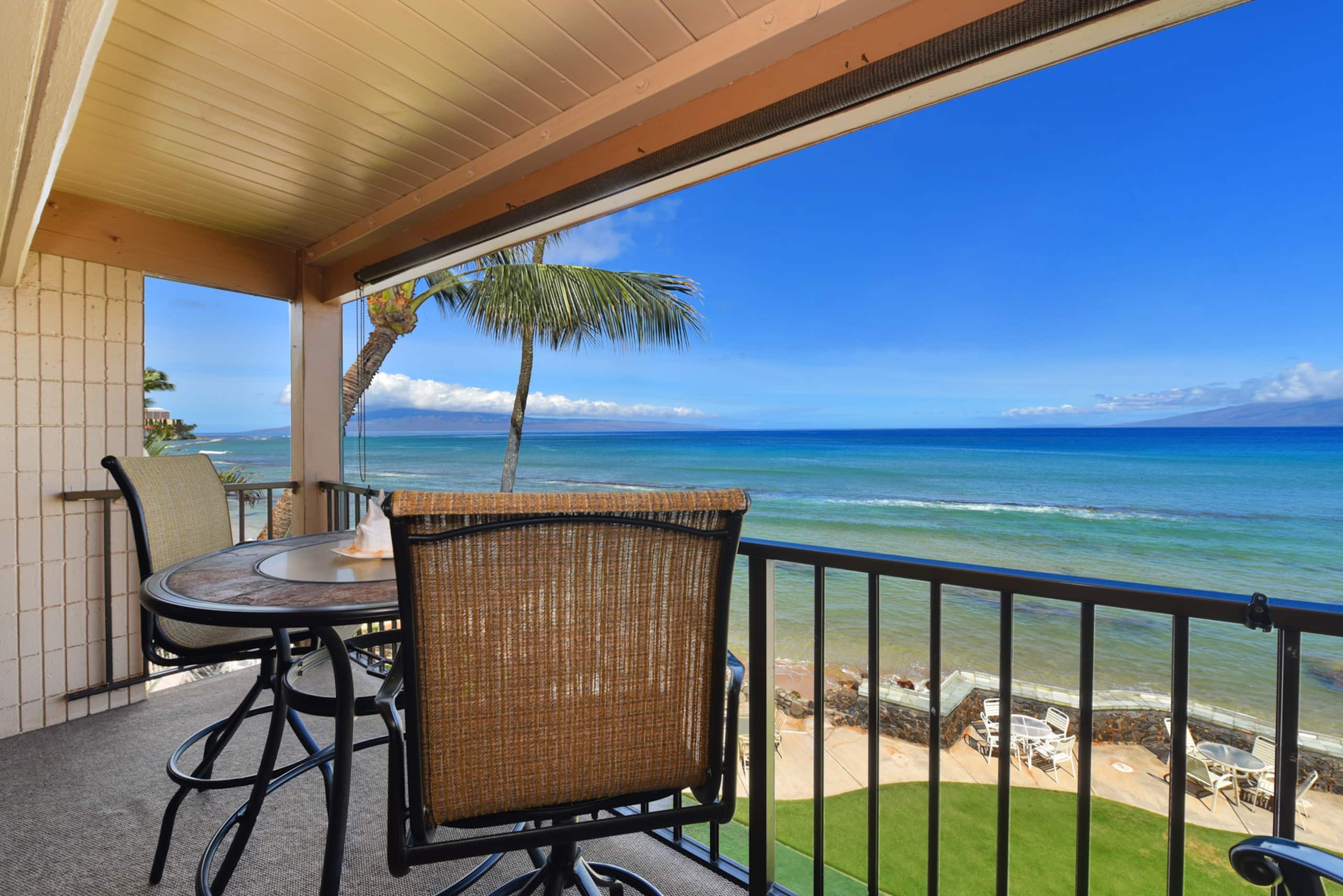 Condo in Lahaina · ★4.88 · 1 bedroom · 1 bed · 1 bath - Image 31