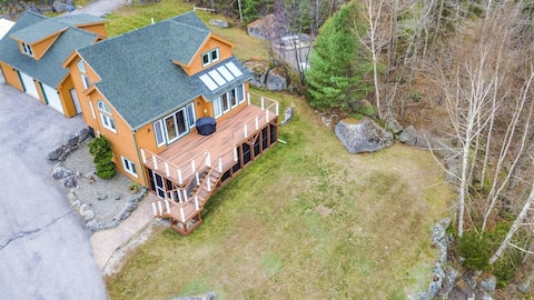 Luxury Maine Timber Frame w/Lake Views & Access