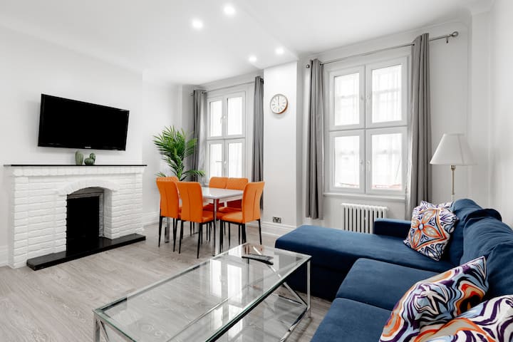 Amazing Two Bedroom Apartment near Hyde park