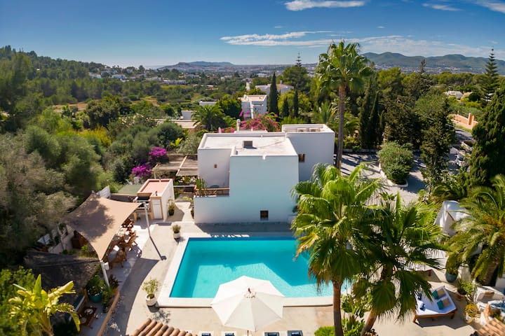 Villa near Ibiza Town, sleeps 13