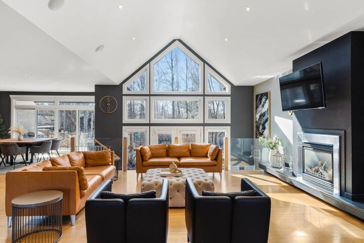 Ottawa’s Finest Mansion! gallery image 2