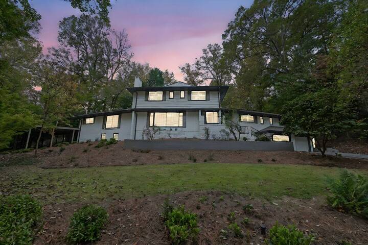 Executive Quarter Solution managed Airbnb listing 3