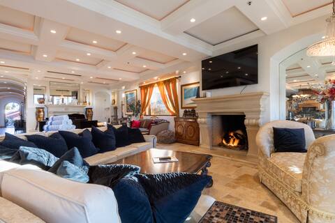 Luxury Ocean Bluff Villa