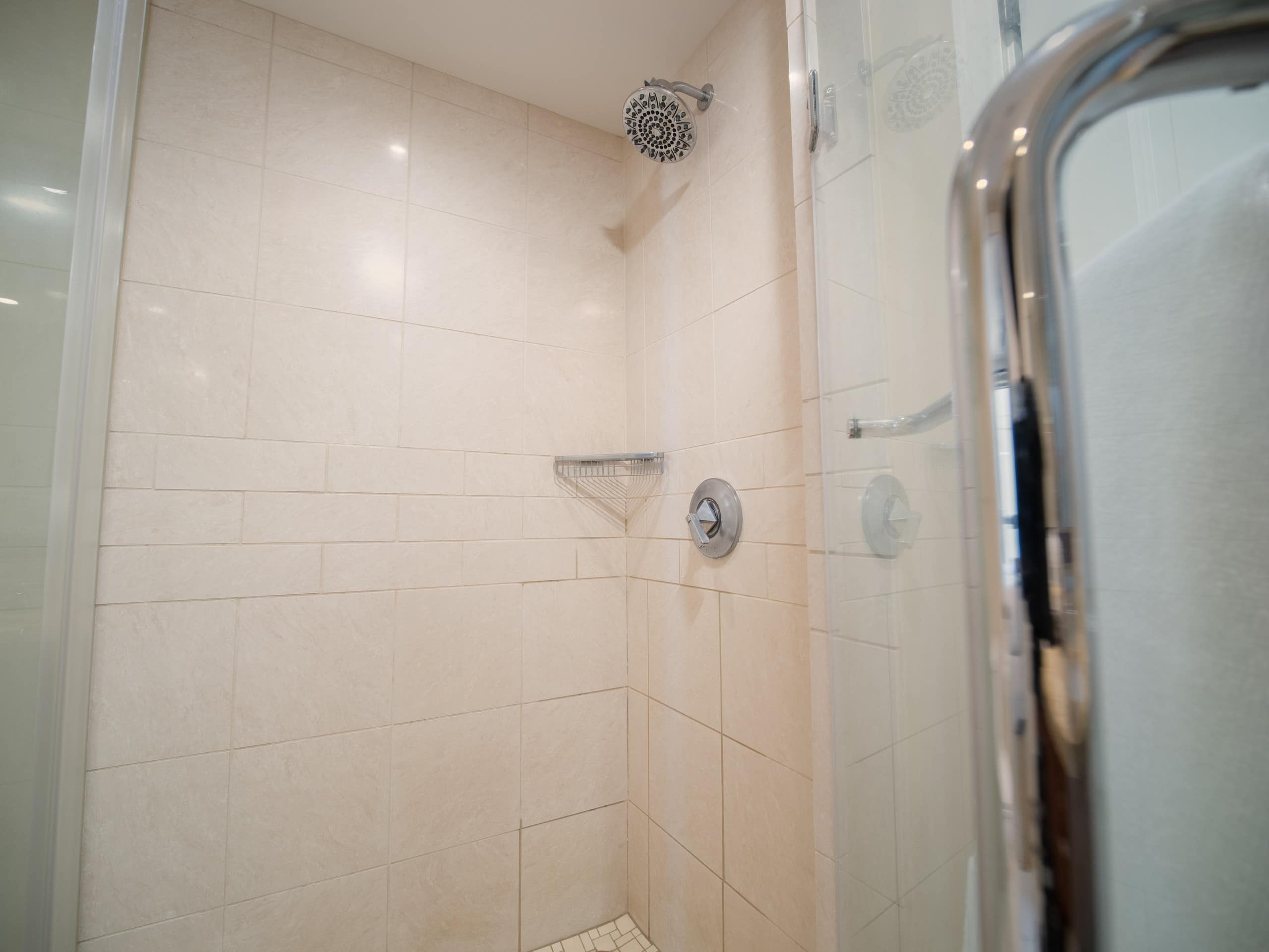 Home in Lahaina · ★4.92 · 2 bedrooms · 3 beds · 2 baths - Image 18