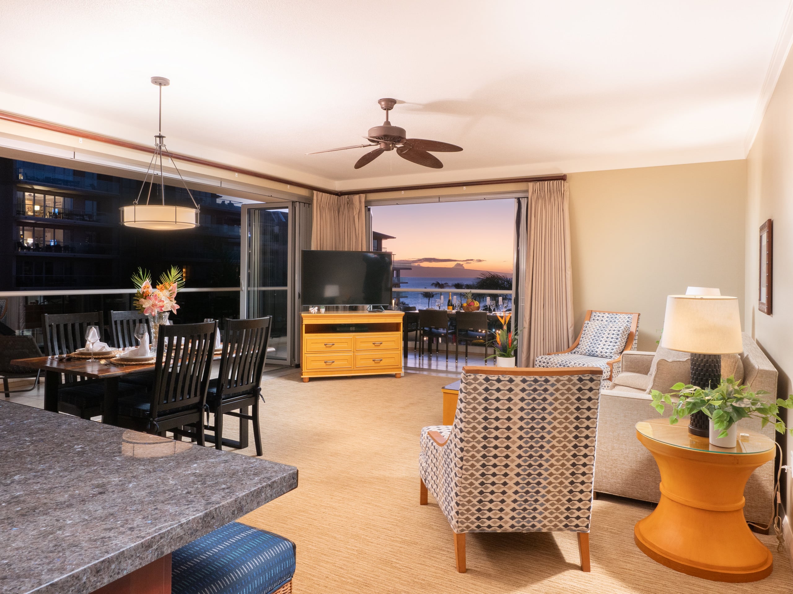 Home in Lahaina · ★4.92 · 2 bedrooms · 3 beds · 2 baths - Image 3