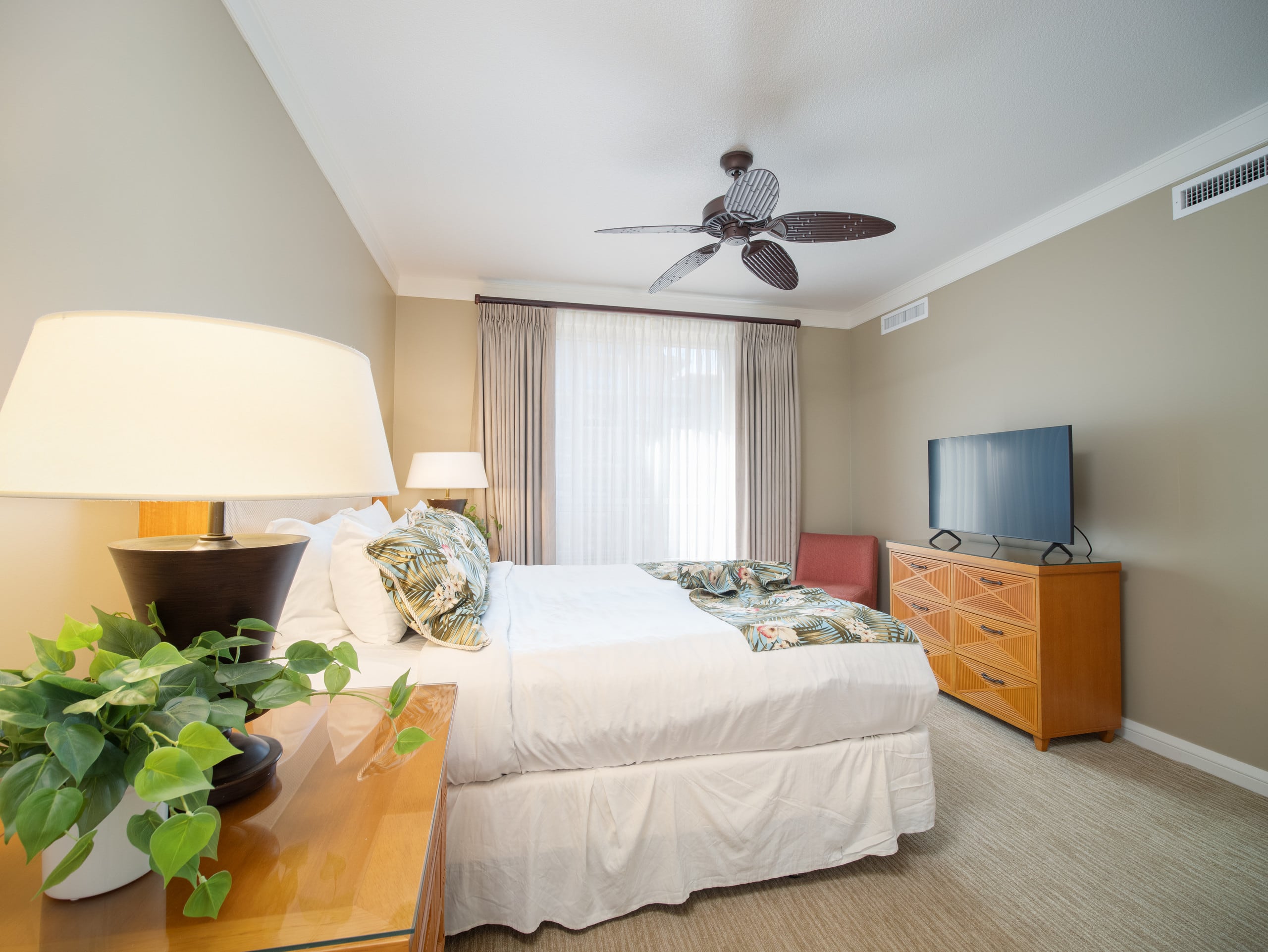 Home in Lahaina · ★4.92 · 2 bedrooms · 3 beds · 2 baths - Image 11