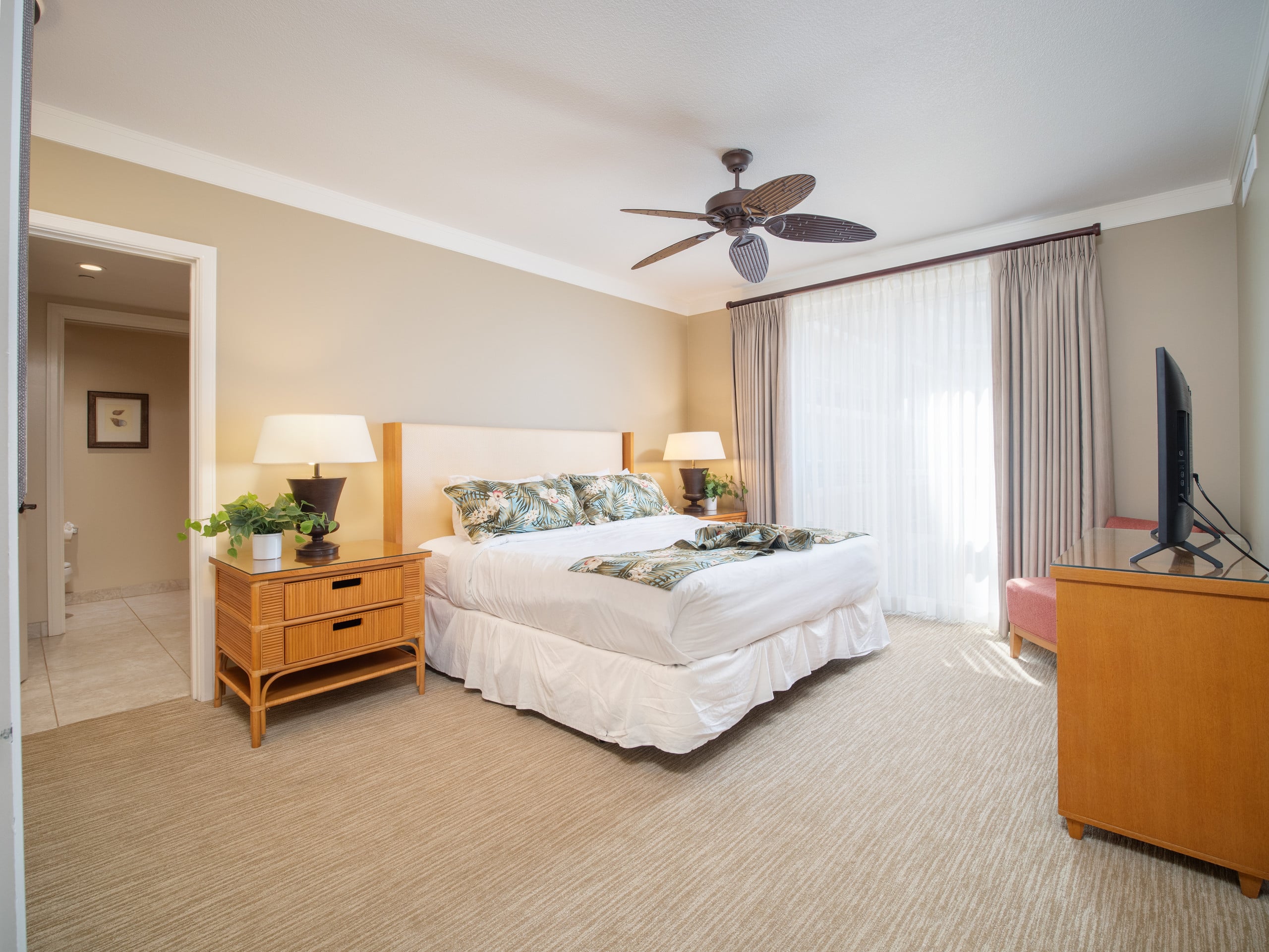 Home in Lahaina · ★4.92 · 2 bedrooms · 3 beds · 2 baths - Image 10