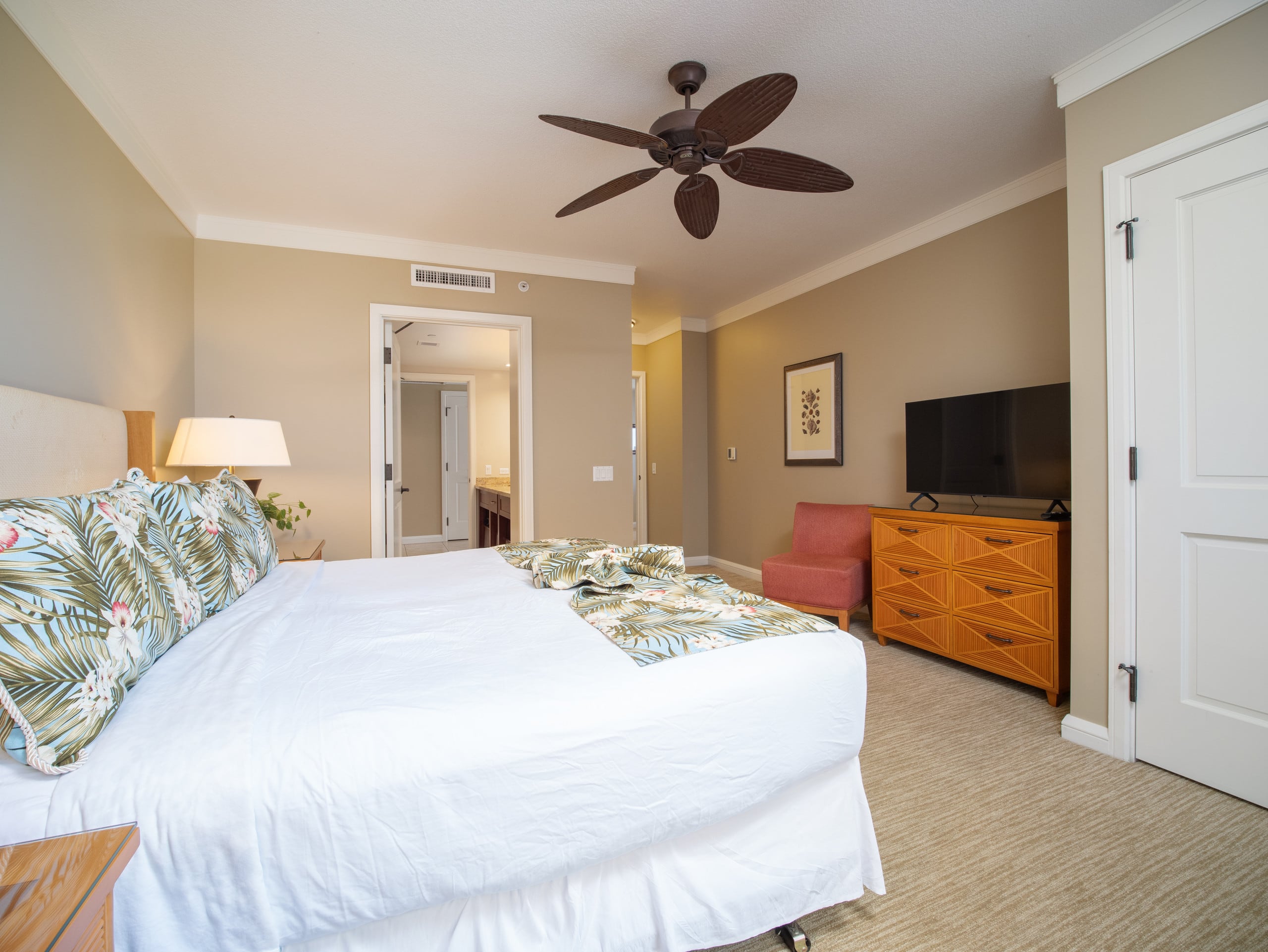 Home in Lahaina · ★4.92 · 2 bedrooms · 3 beds · 2 baths - Image 13