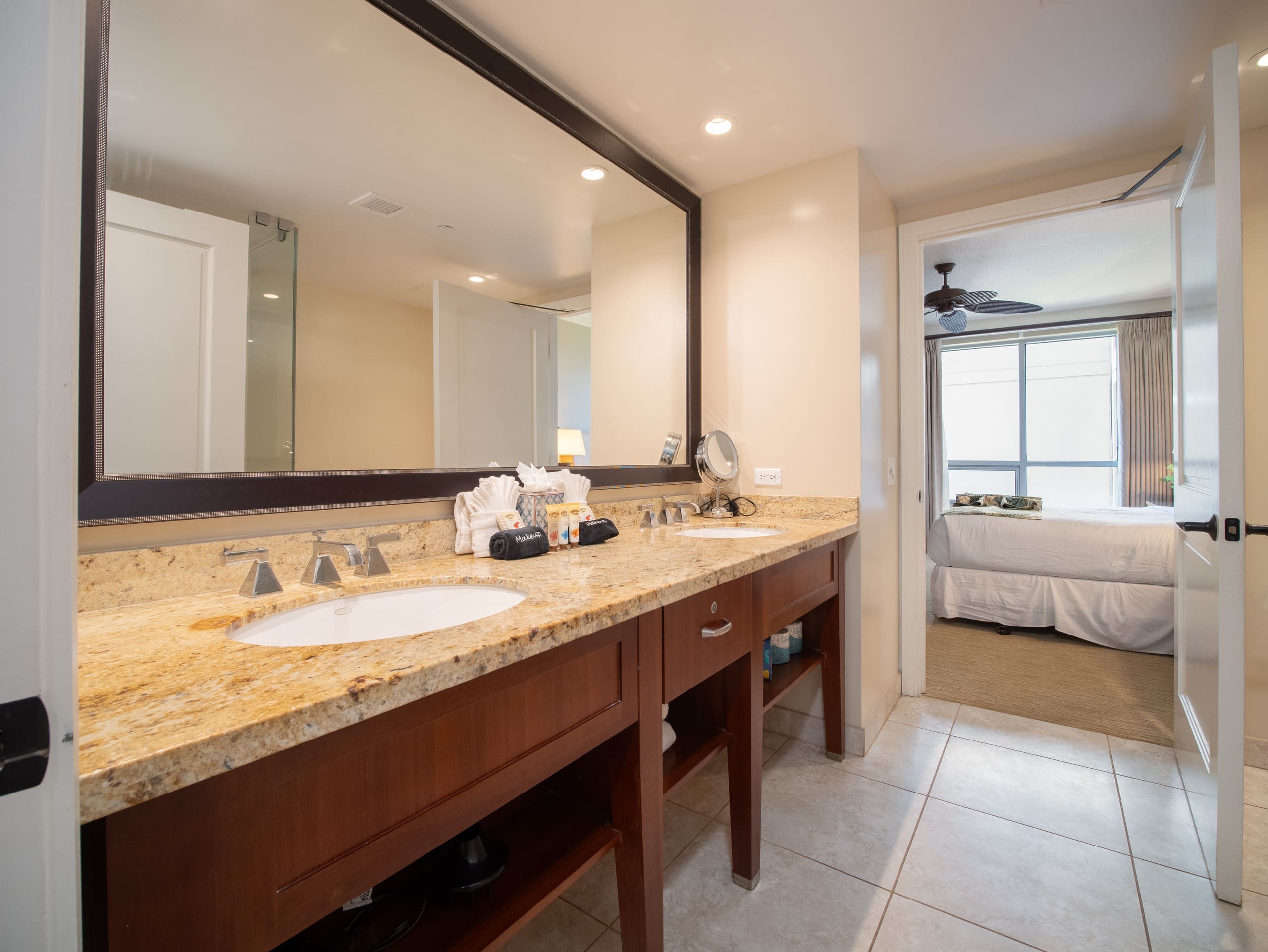Home in Lahaina · ★4.92 · 2 bedrooms · 3 beds · 2 baths - Image 16