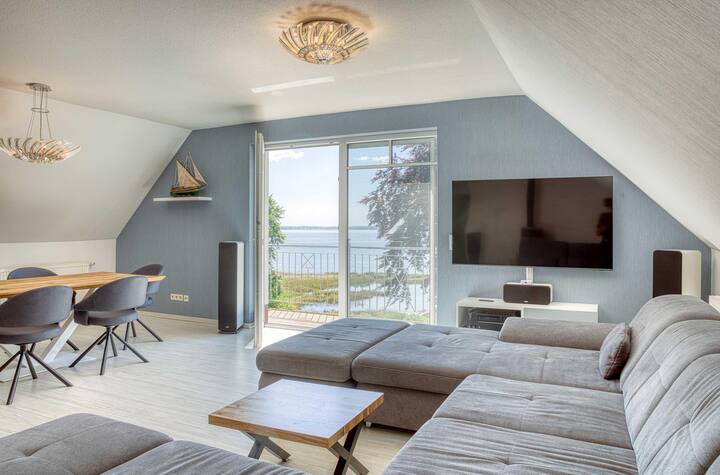 Seafront Apartment Seesuite - Jabel