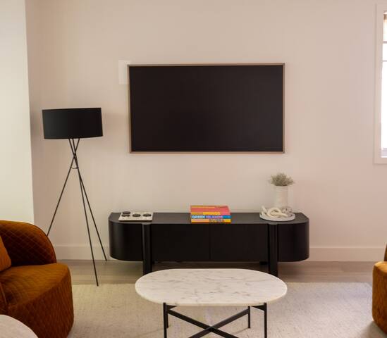 Stylish 3-Bedroom in the Heart of South Yarra gallery image 4