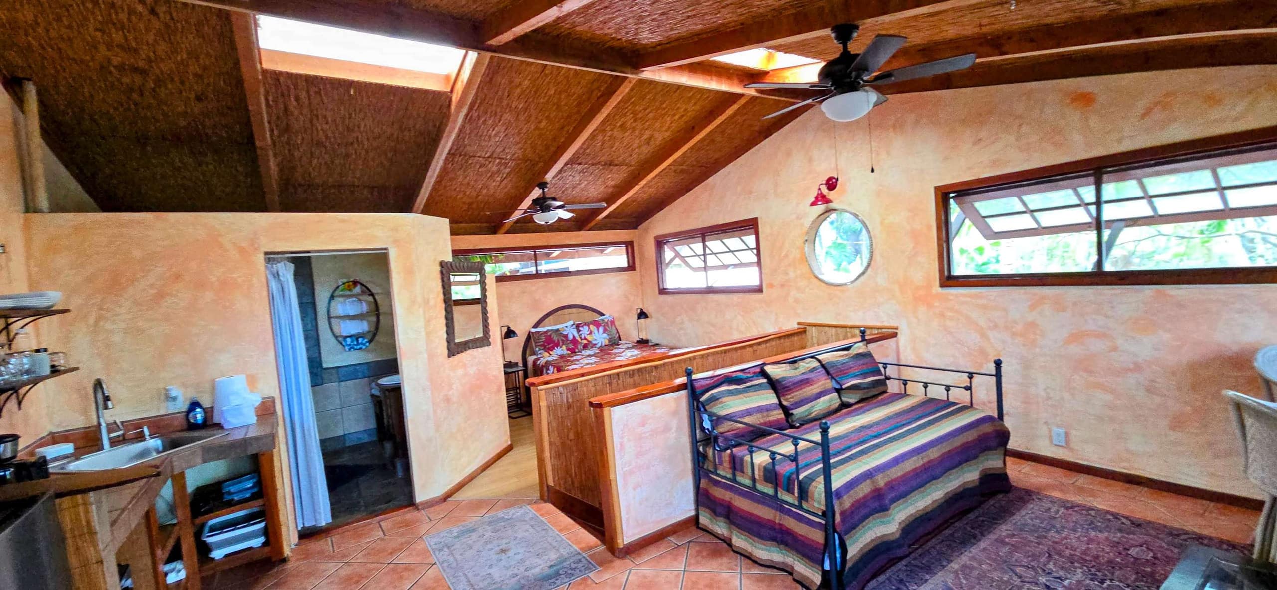 Across the ocean Treehouse at the Salty Jungle Kon - Image 4