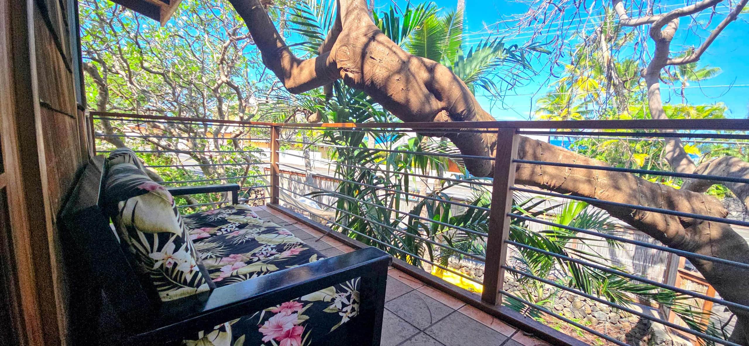 Across the ocean Treehouse at the Salty Jungle Kon - Image 1