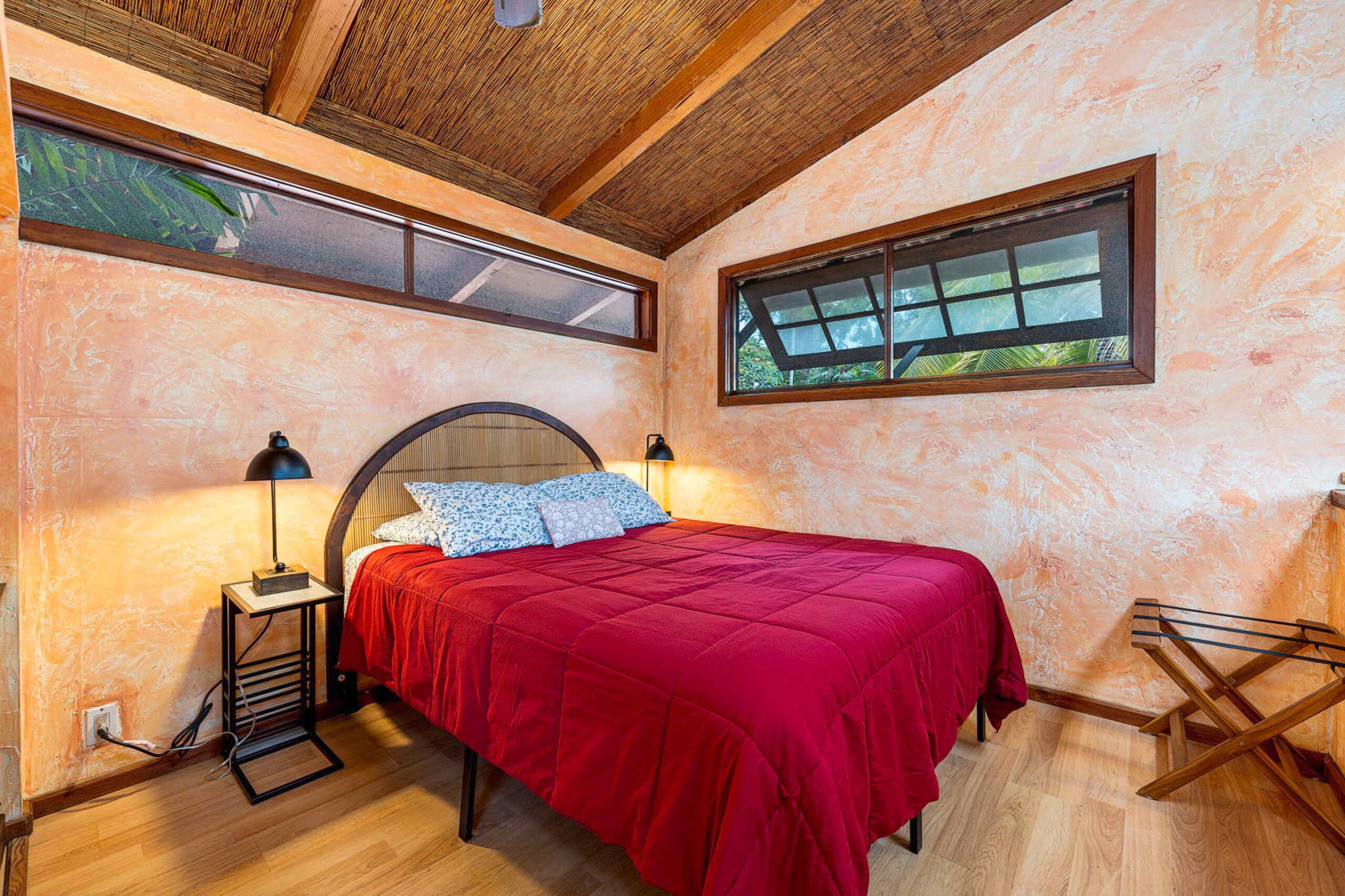 Across the ocean Treehouse at the Salty Jungle Kon - Image 6