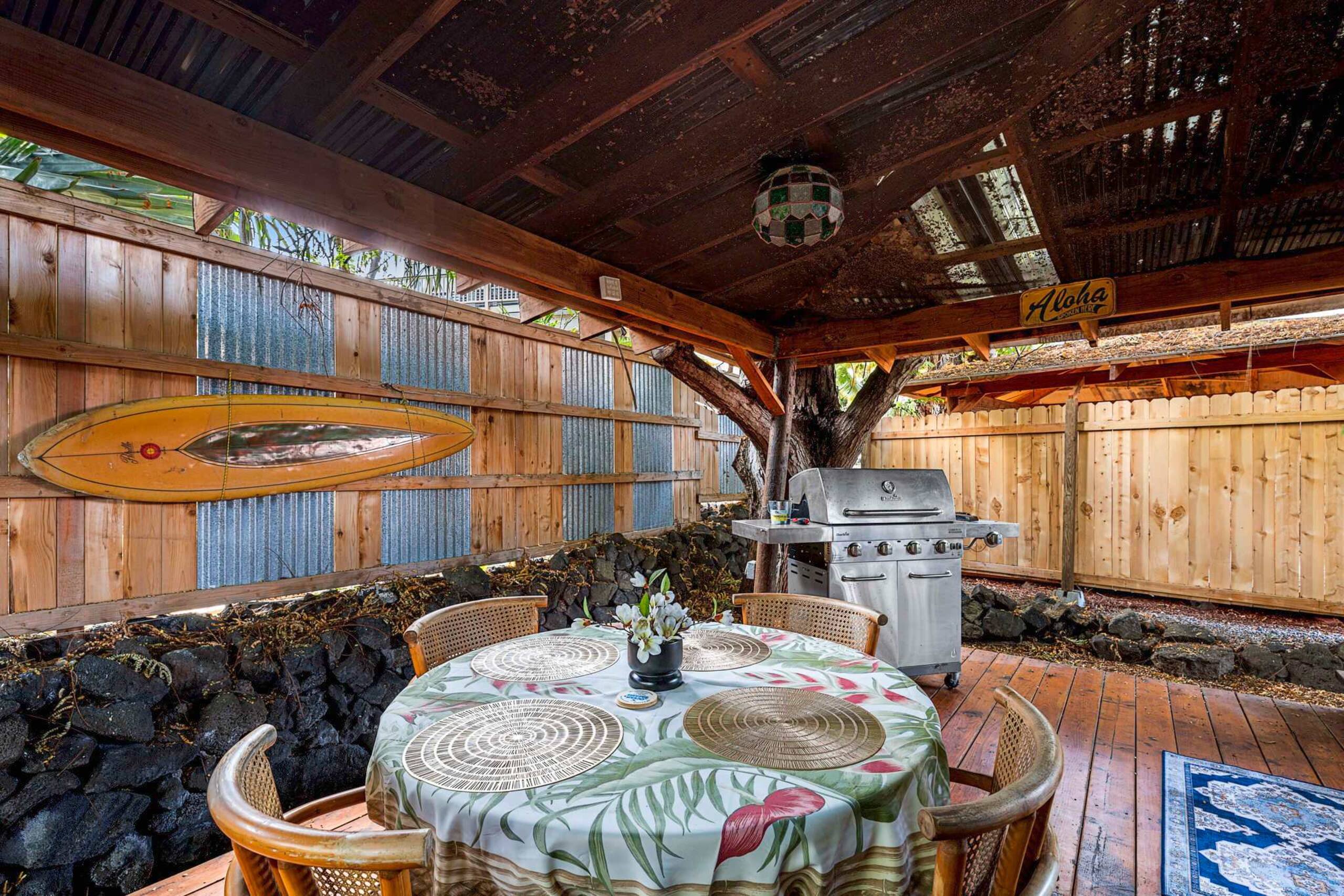 Hidden tree house - at the Jungle Hale - Image 5