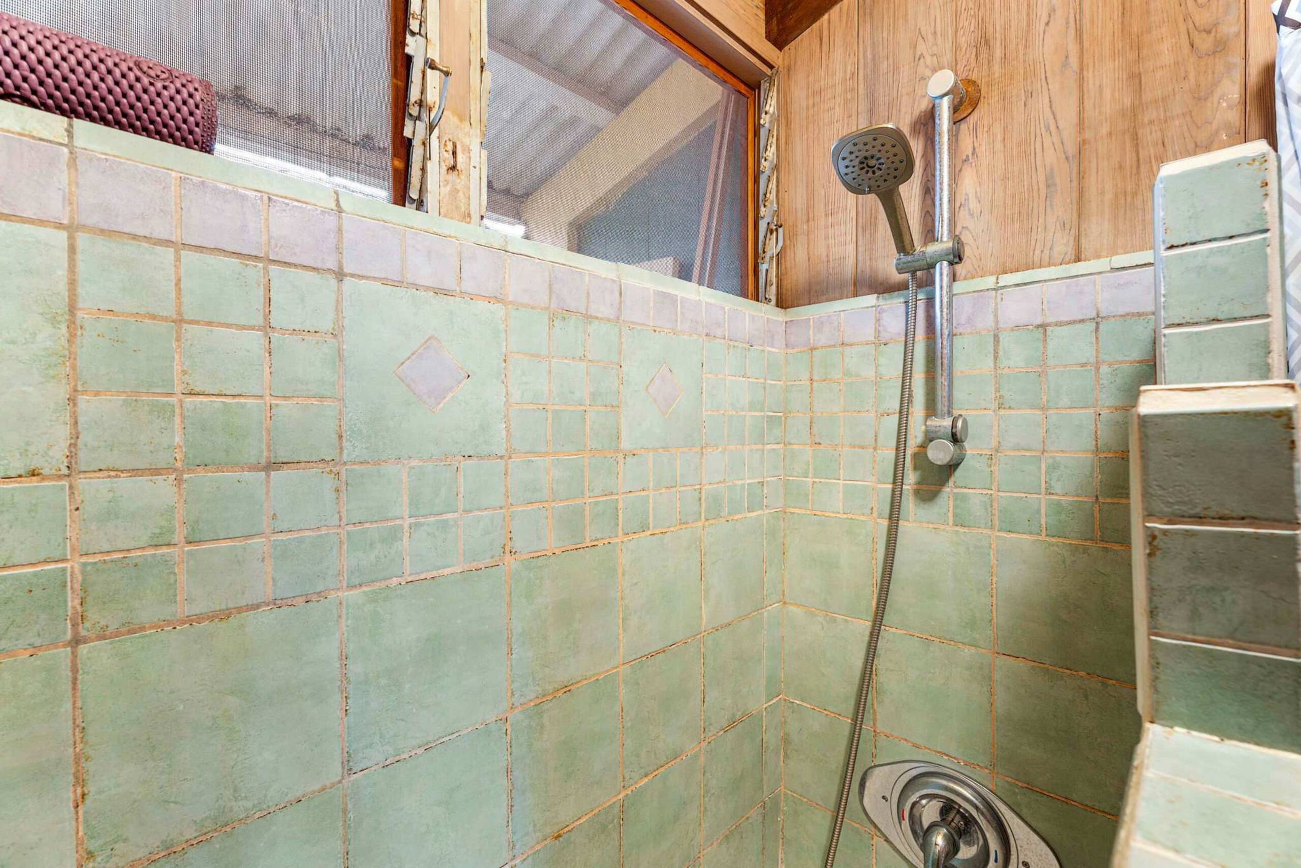 Home in Kailua-Kona · ★4.69 · 2 bedrooms · 4 beds · 2 baths - Image 26