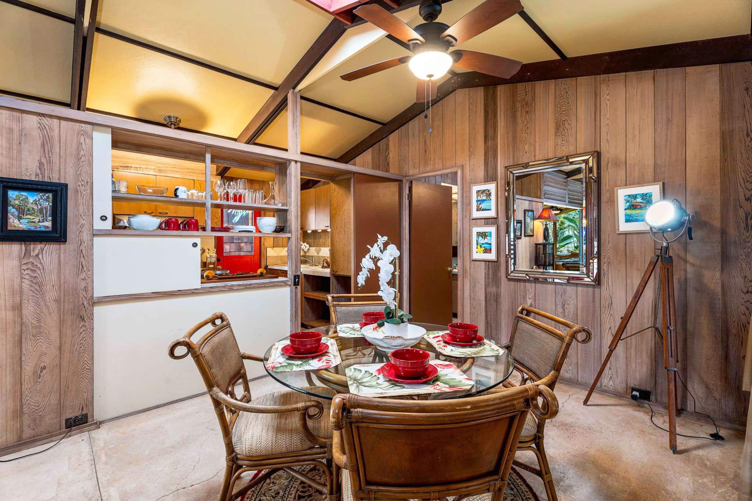 Home in Kailua-Kona · ★4.69 · 2 bedrooms · 4 beds · 2 baths - Image 12