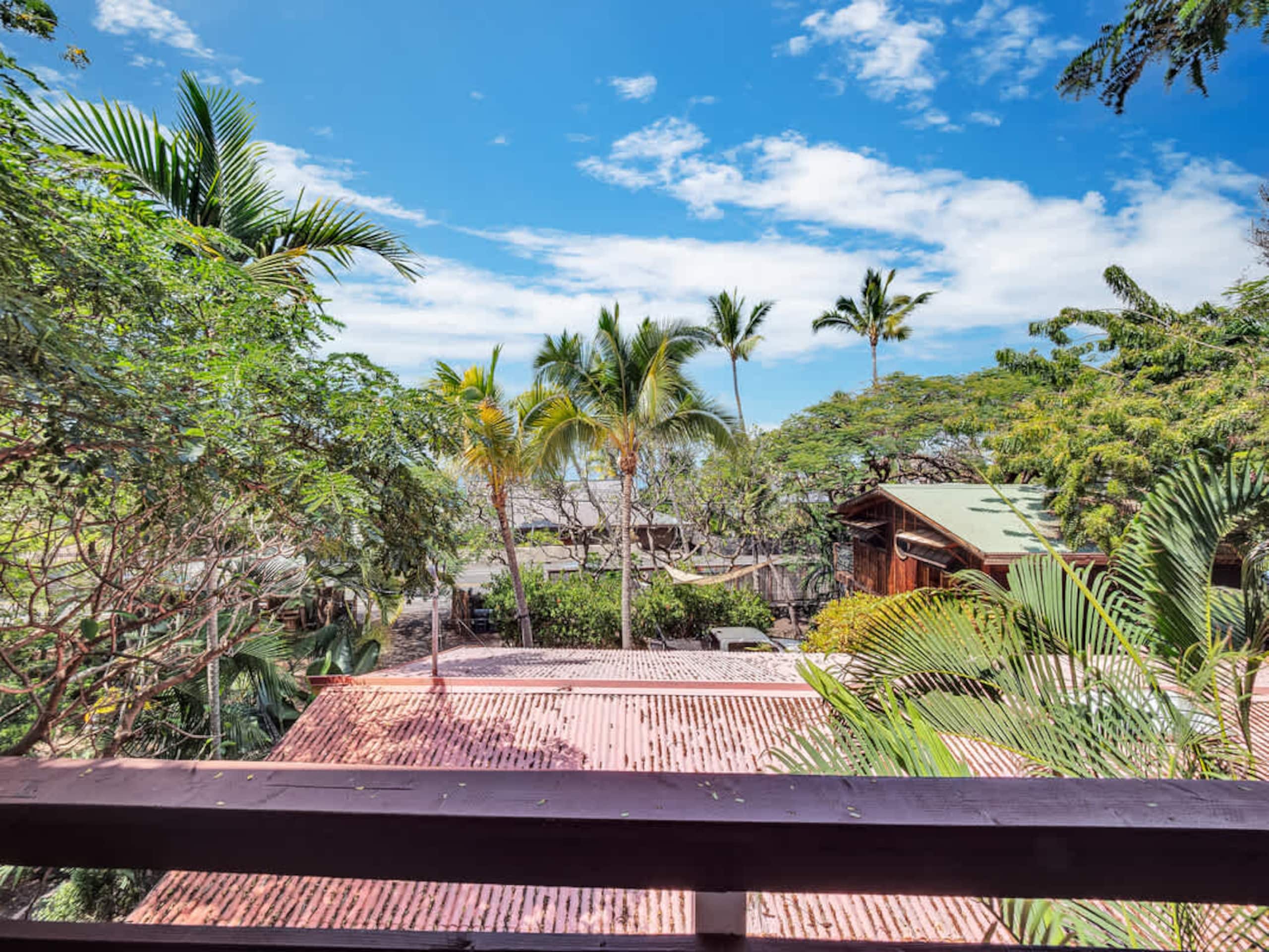 Cabin in Kailua-Kona · ★4.8 · 2 bedrooms · 4 beds · 1 bath - Image 34