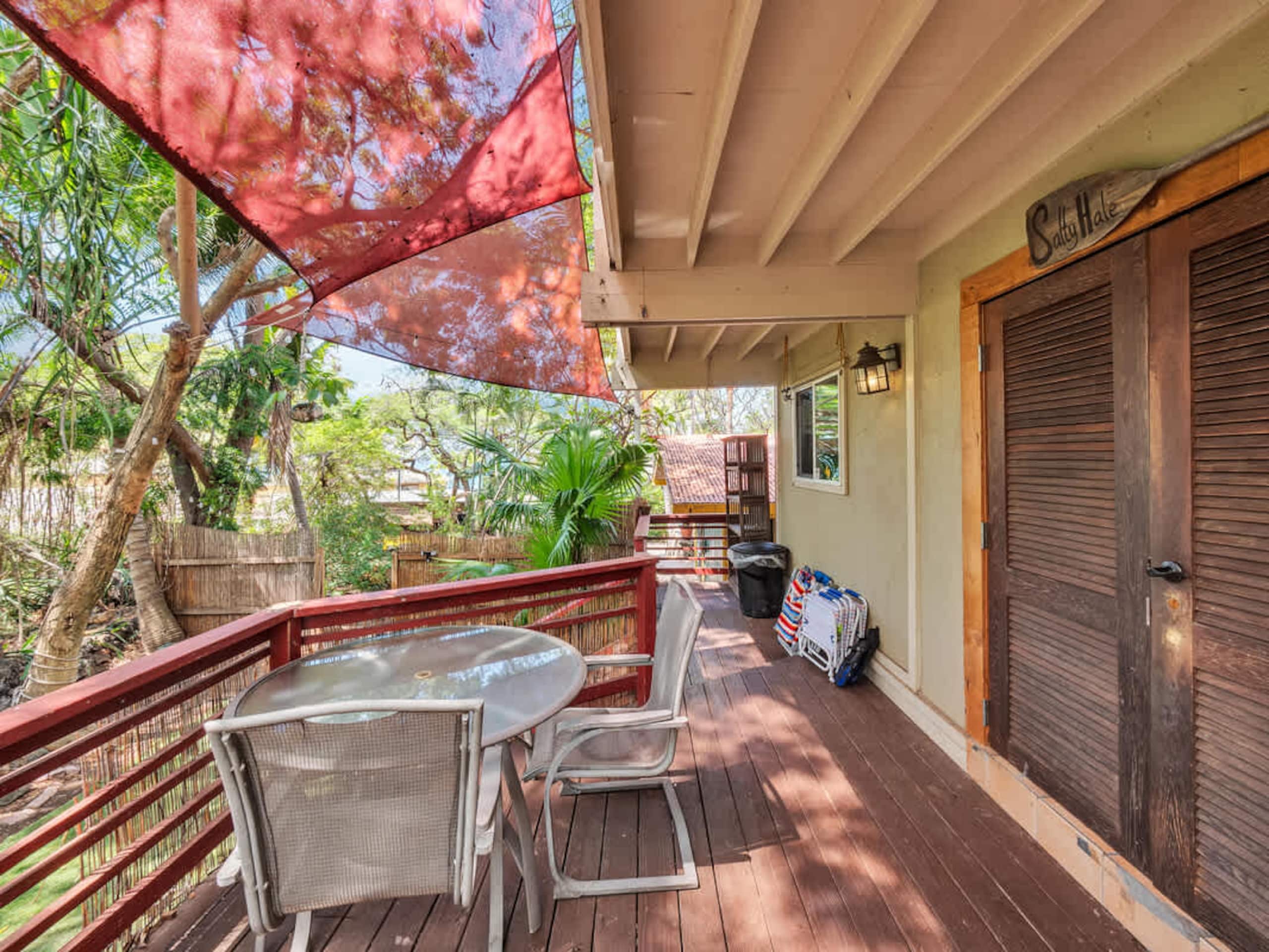 Cabin in Kailua-Kona · ★4.8 · 2 bedrooms · 4 beds · 1 bath - Image 23