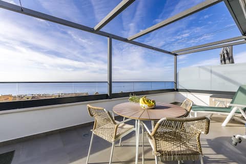 A&n Dimo Penthouse, Terrace by the sea