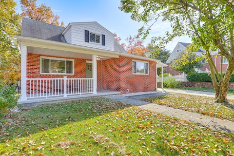5 Mi to Downtown Baltimore: Quiet Home w/ Porch