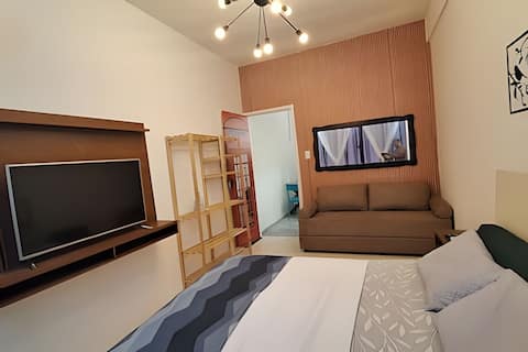 Top Airbnb: Seventh floor, great view. em Centro Histórico