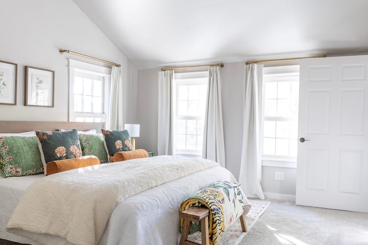 The home's 3rd Bedroom has King bed (2nd floor).