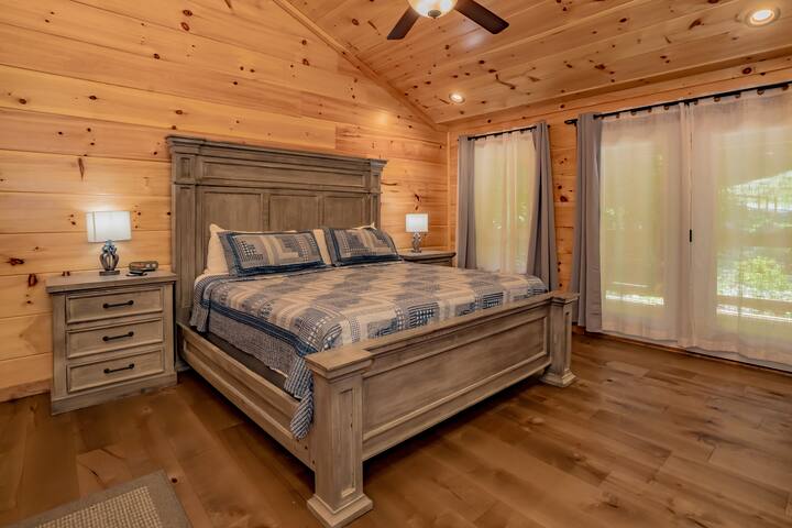 Take A Break: VIEWS*Secluded*Games*HotTub*Wifi*Fir