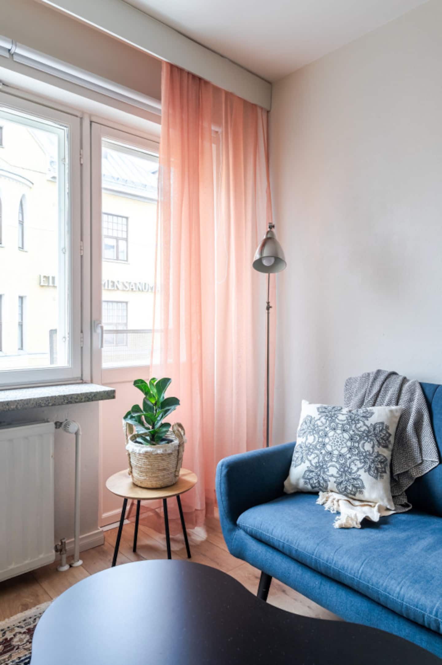 Charming City Apartment With Great Location! 2