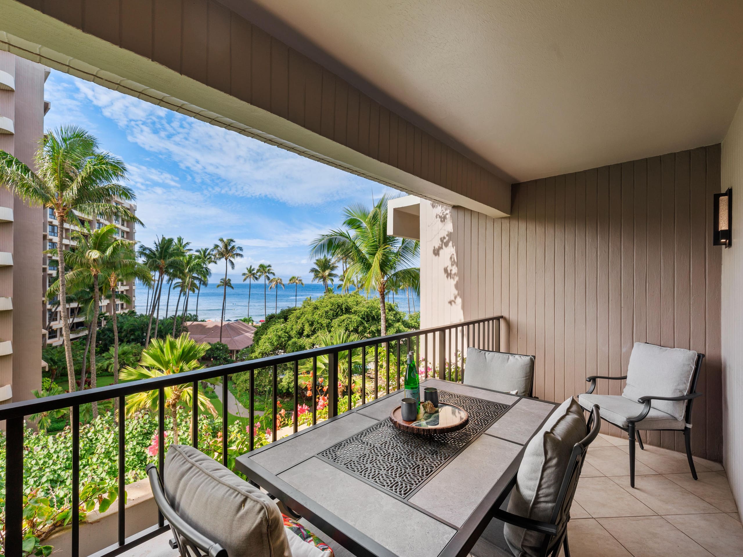 Recently Renovated - Walk to Kaanapali Beach - Image 5