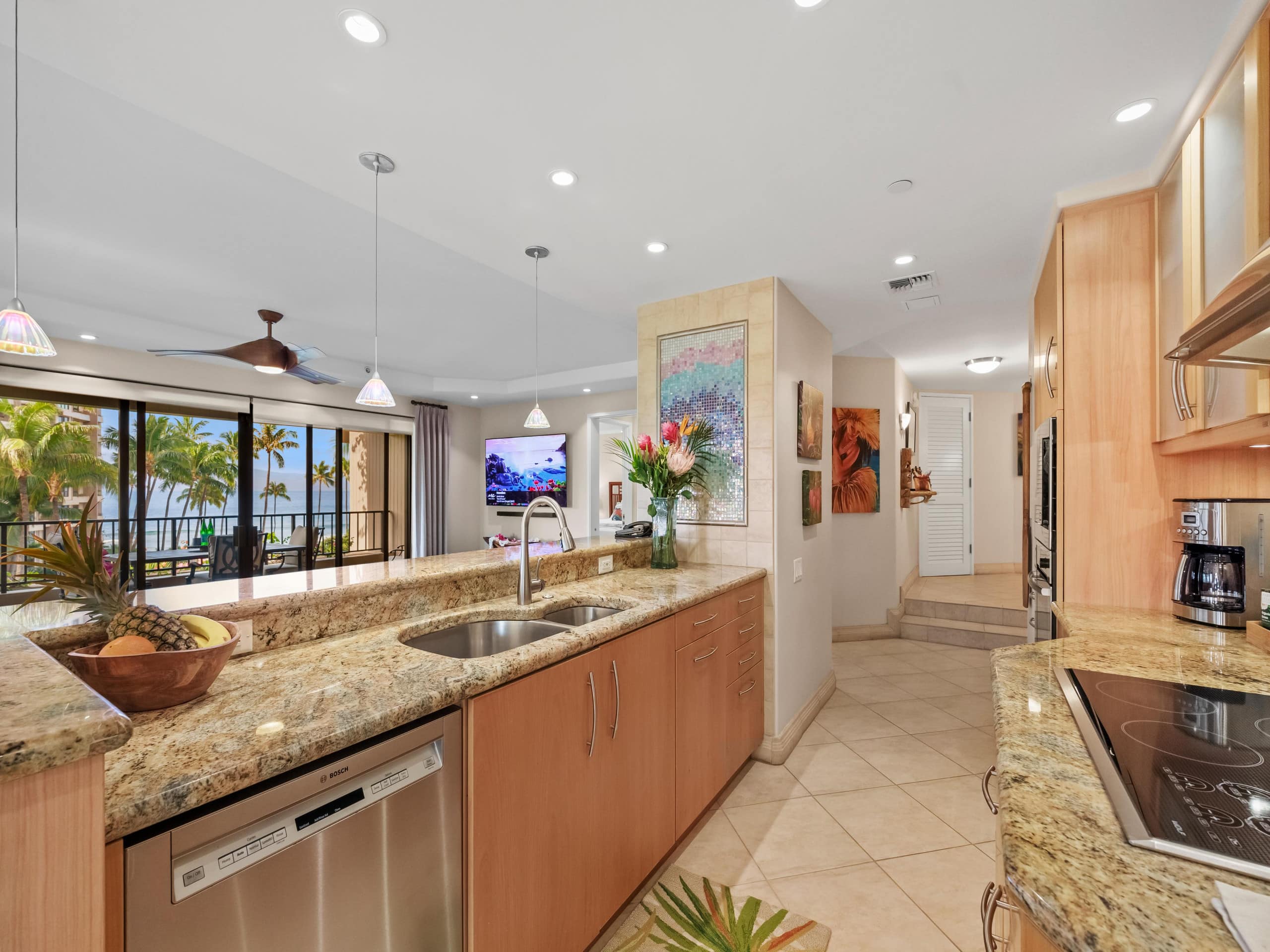Recently Renovated - Walk to Kaanapali Beach - Image 13