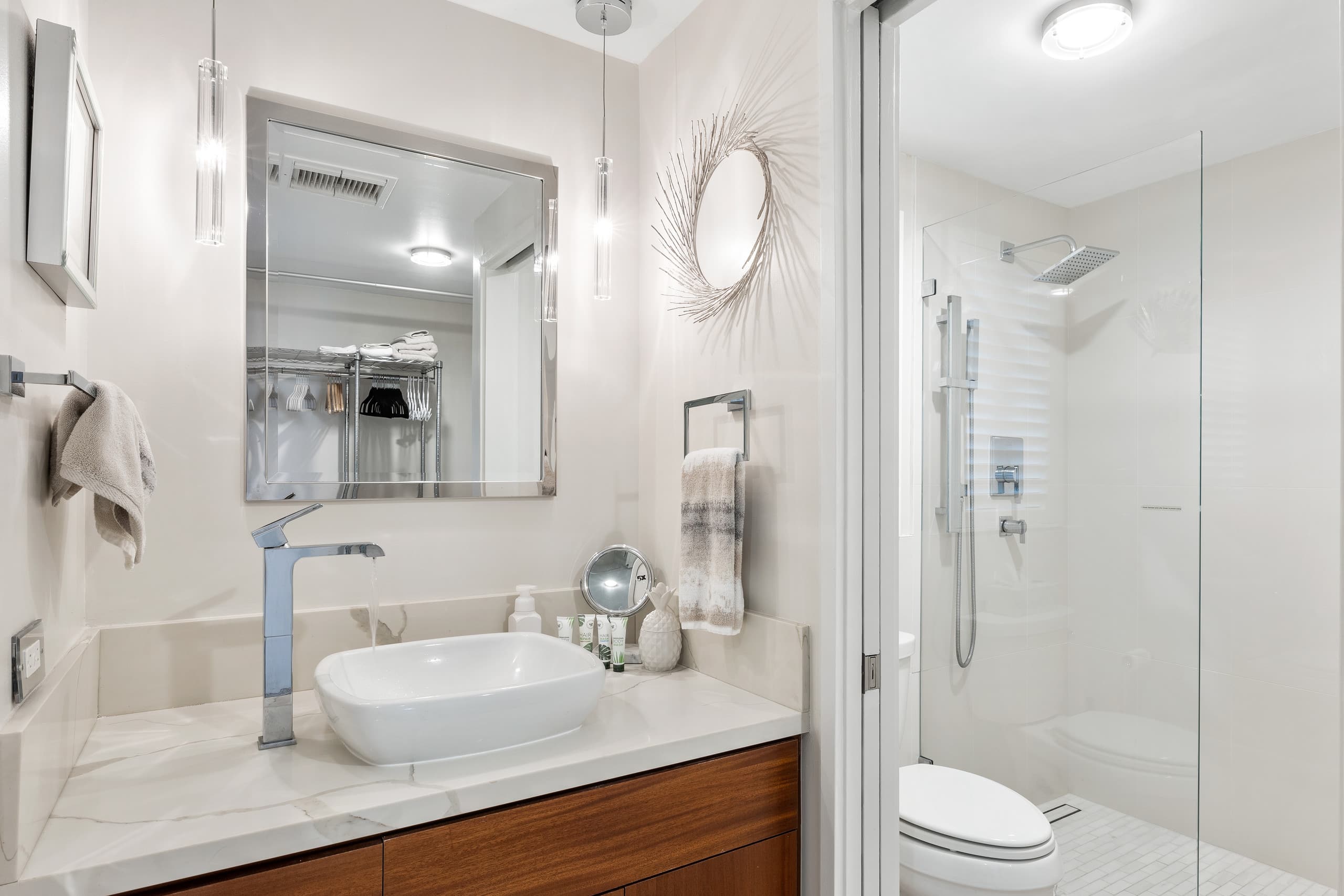 Condo in Kailua-Kona · ★4.79 · Studio · 1 bed · 1 bath - Image 6