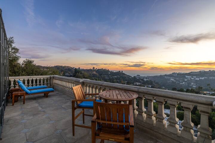 Iconic Hollywood Escape with Pool Patio Luxury gallery image 2