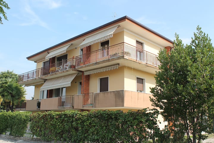 Appartement De Vacances Avec Balcon - Lazise