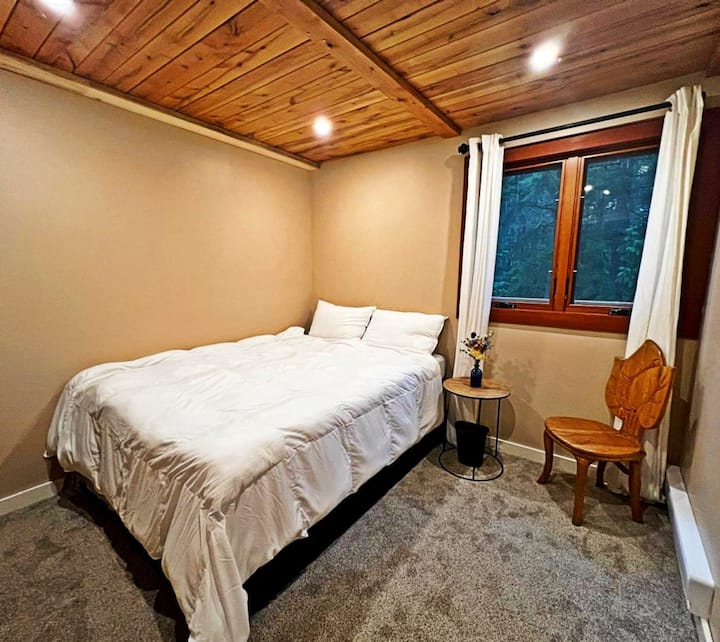Salal Bedroom