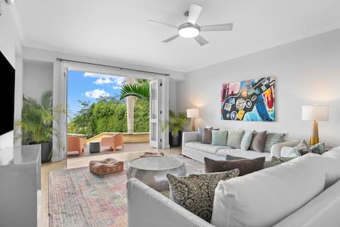 Hospitality Expert Greens 4BR: Pool, Beach