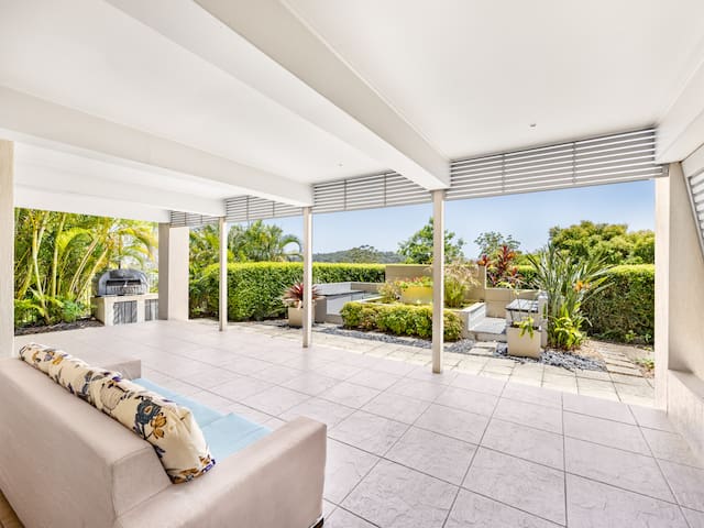 Stunning CityView 5BR w/Balcony near Malls/Uni/CBD gallery image 2