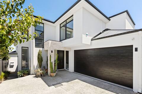 Top Airbnb: Abode@Scarborough in Scarborough