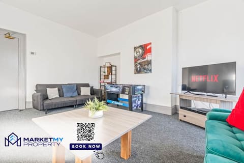 The Kensington - 3 Bedroom Apartment Hull City