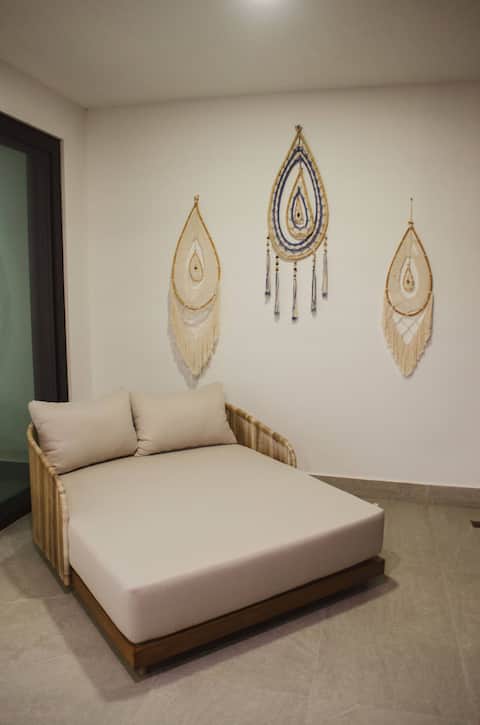 Successful Airbnb property: Grand Beachfront Retreat 4BR - Sunset Terrace in Bahía De Banderas